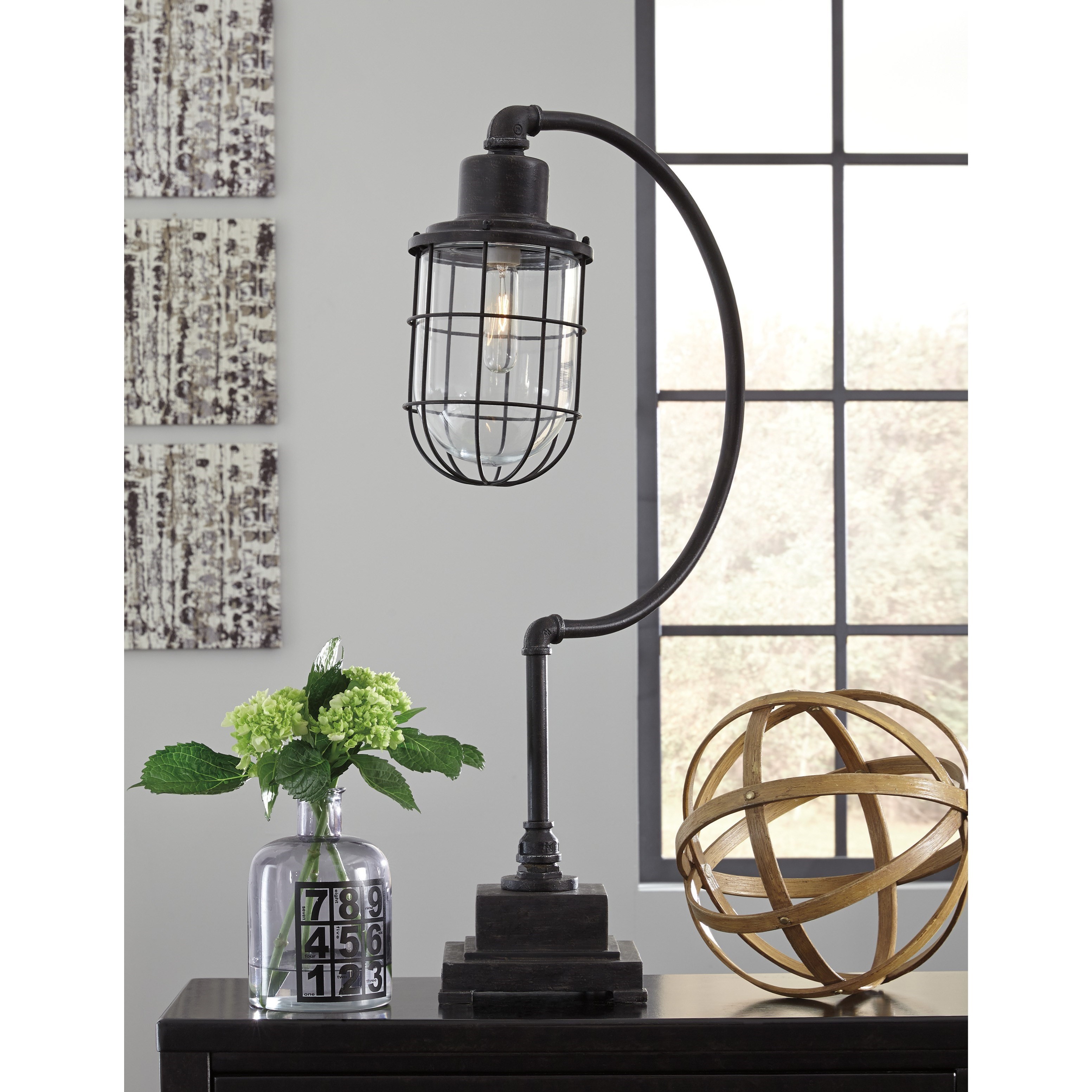 Desk hot sale lamp watts